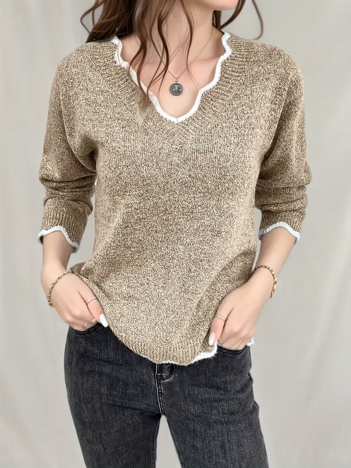 Luvik | loose knit sweater with long sleeves, pearl detailing and v-neck