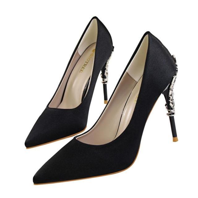 Luvik | Elegante Damenschuhe Mit Metallverzierung