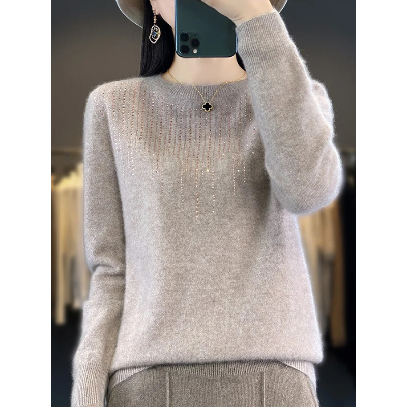 Luvik | Elegant women's knit with decorative stones