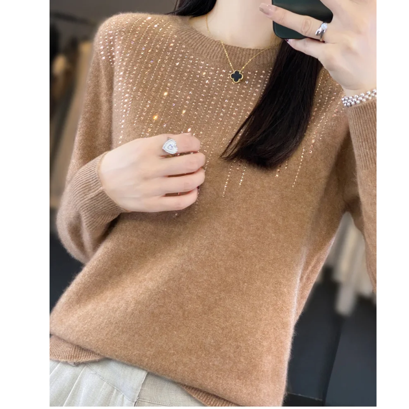 Luvik | Elegant women's knit with decorative stones