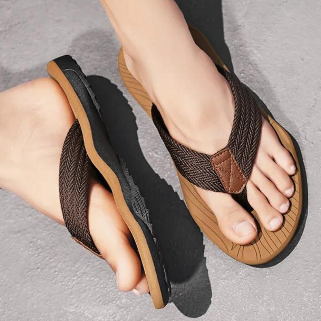 Luvik | Flip Flop Sandaalit Miehille