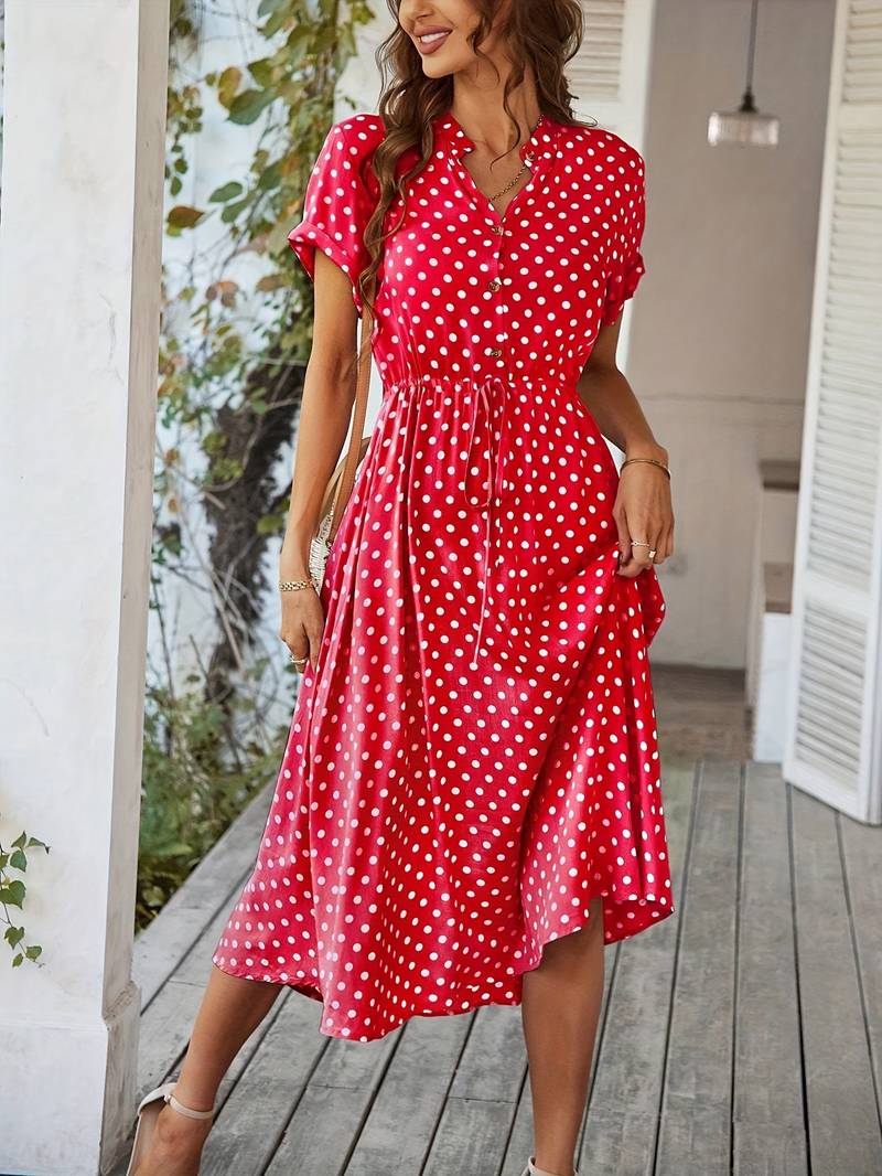 Luvik | a-line dress, jossa on pilkkupainatus ja v-aukkoinen