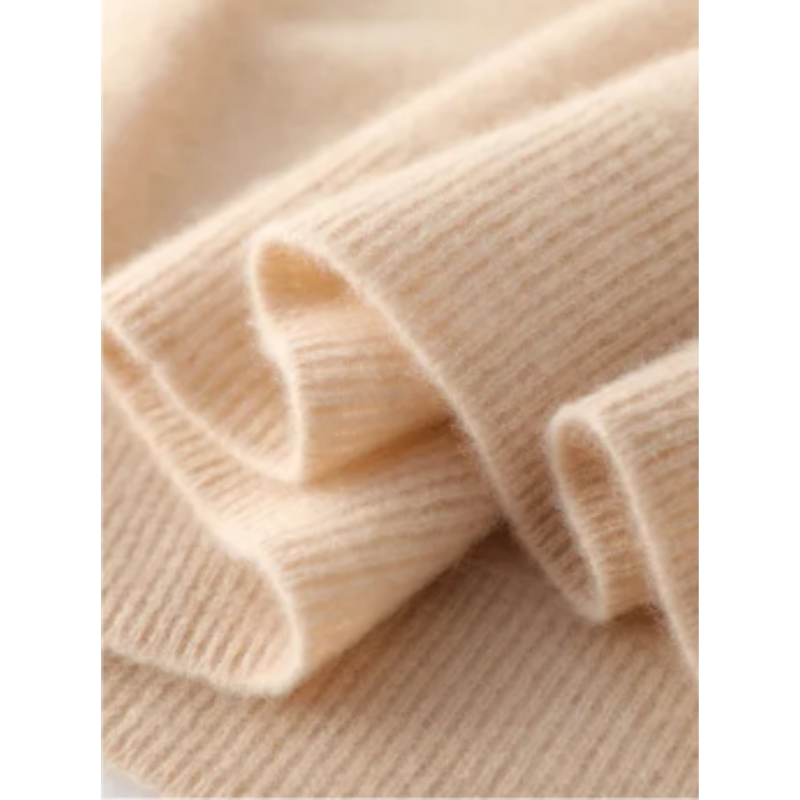 Luvik | Elegant women's knit with decorative stones