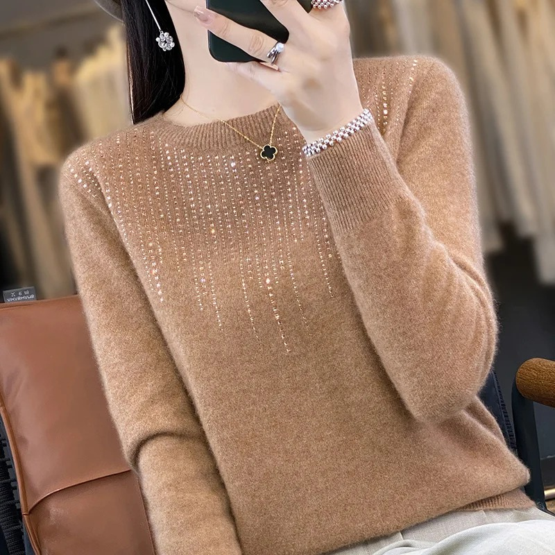 Luvik | Elegant women's knit with decorative stones
