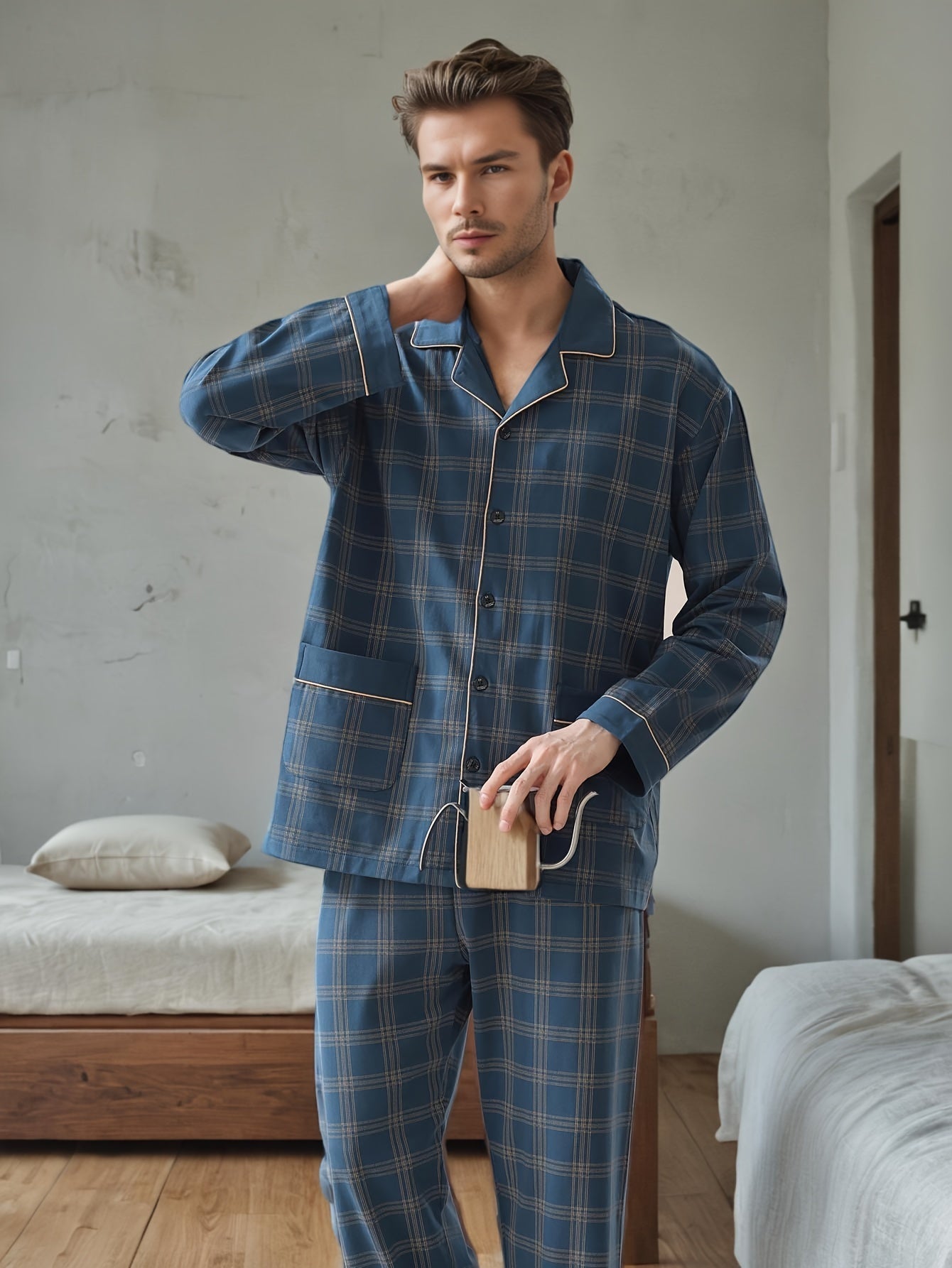 Luvik | Kuviollinen Miesten Pyjama Setti Käänteellä Ja Pitkillä Hihoilla