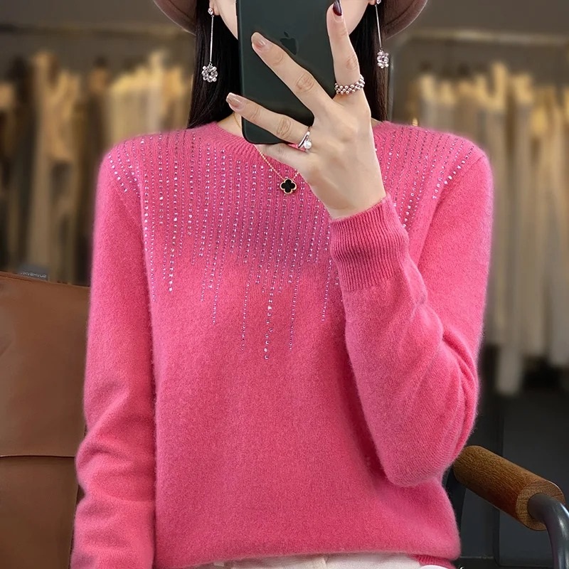 Luvik | Elegant women's knit with decorative stones