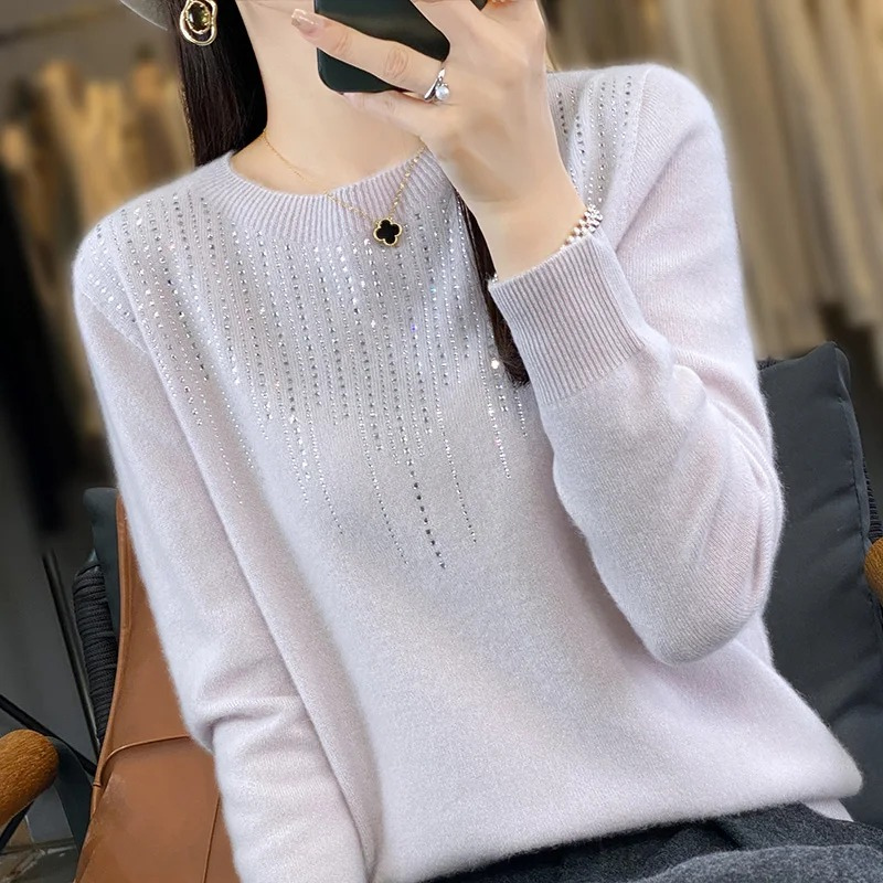 Luvik | Elegant women's knit with decorative stones