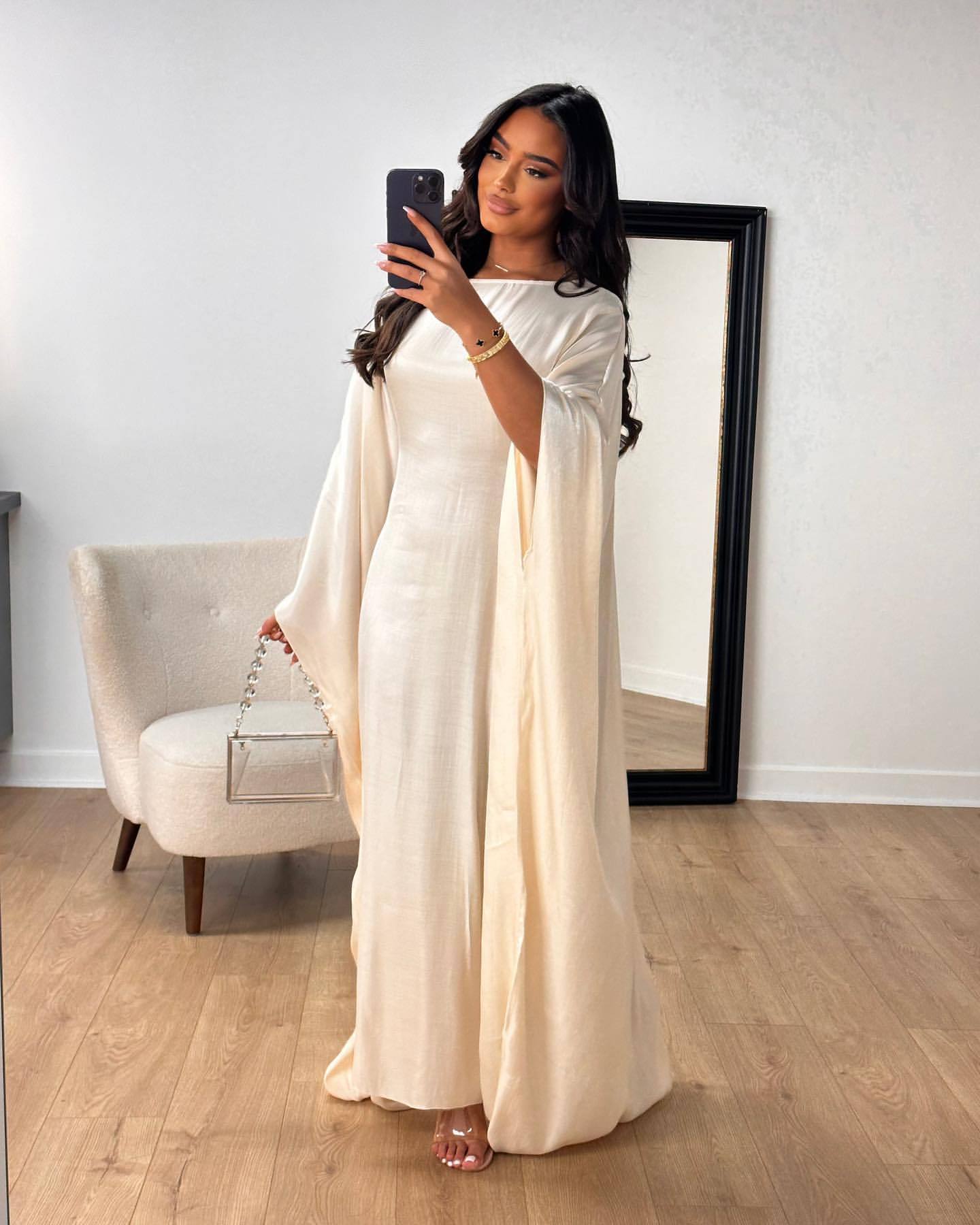 Luvik | Elegantti Juhlamekko Robe LR770