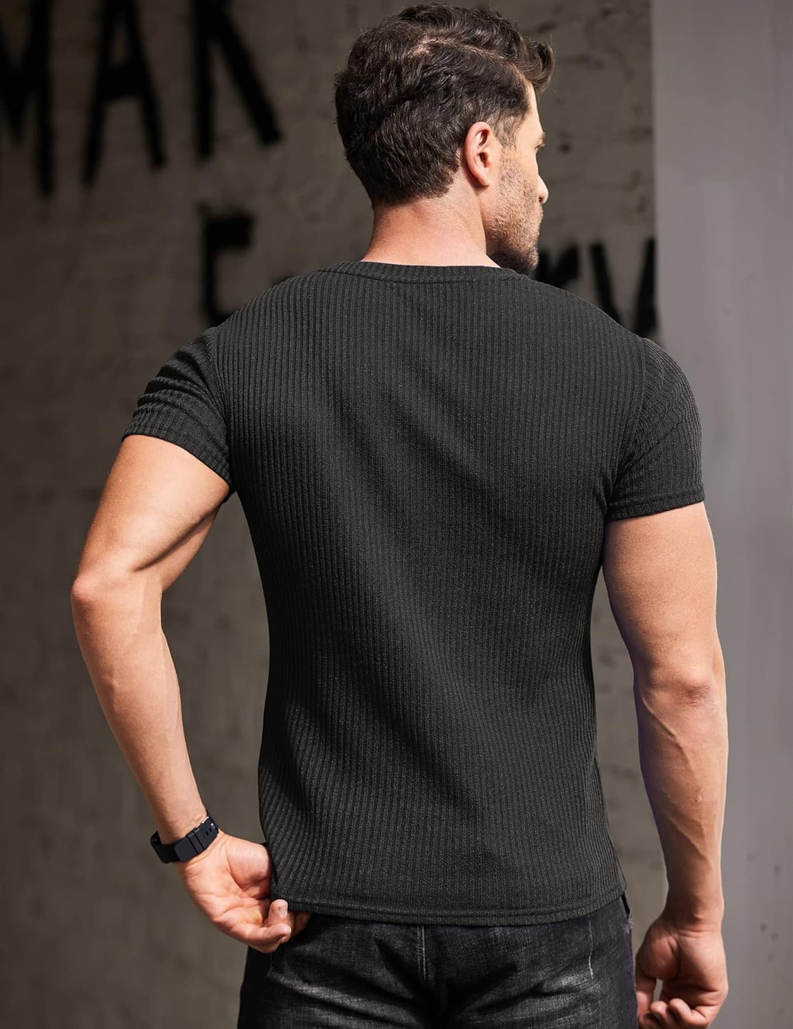Luvik | Dienekes Muscle T-shirt