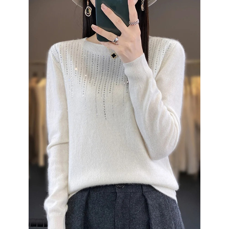 Luvik | Elegant women's knit with decorative stones