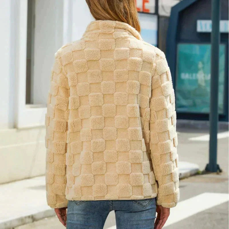Luvik | super soft short fleece jacket