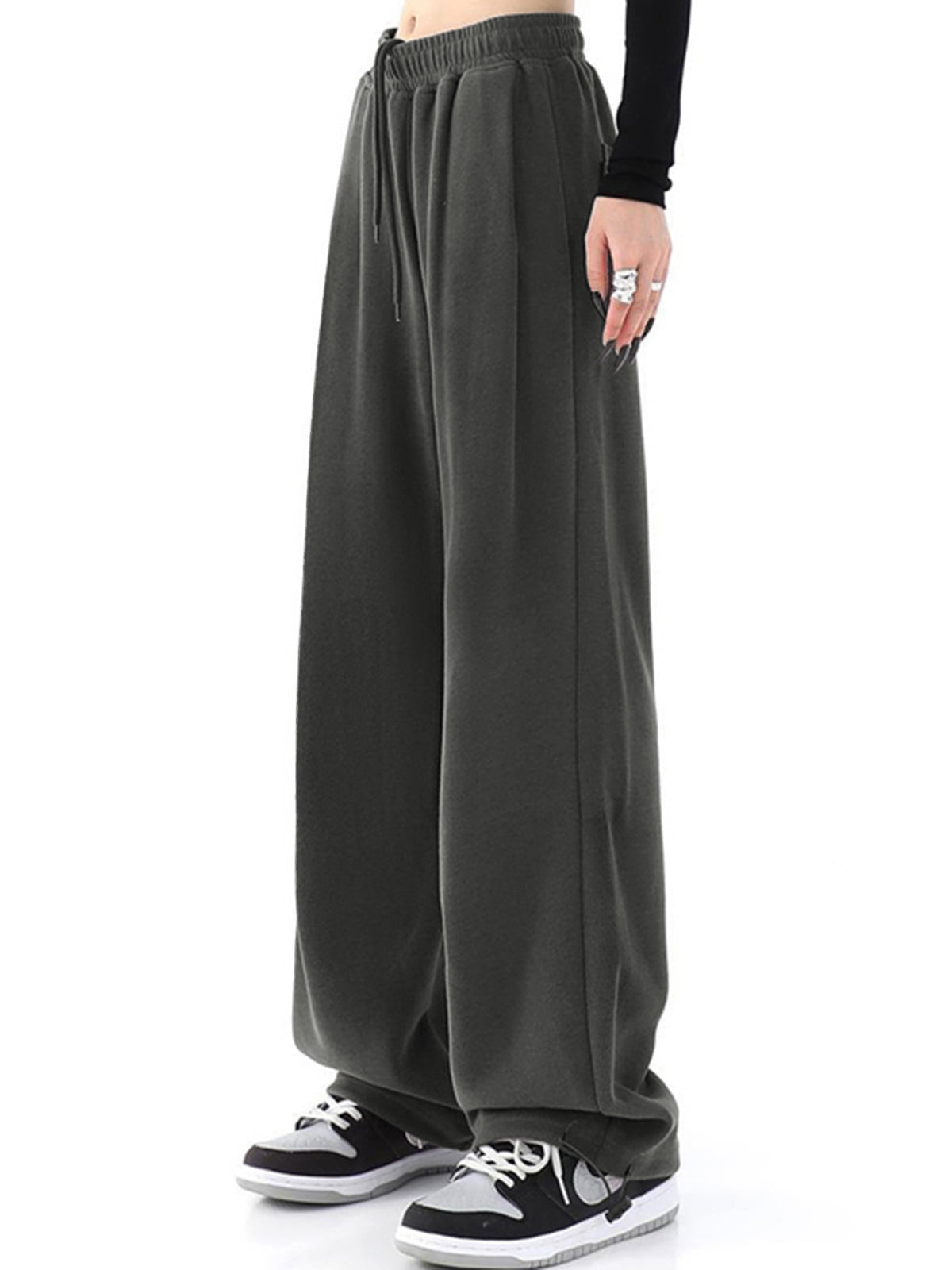Luvik | Yksinkertaiset Baggy Sweatpants