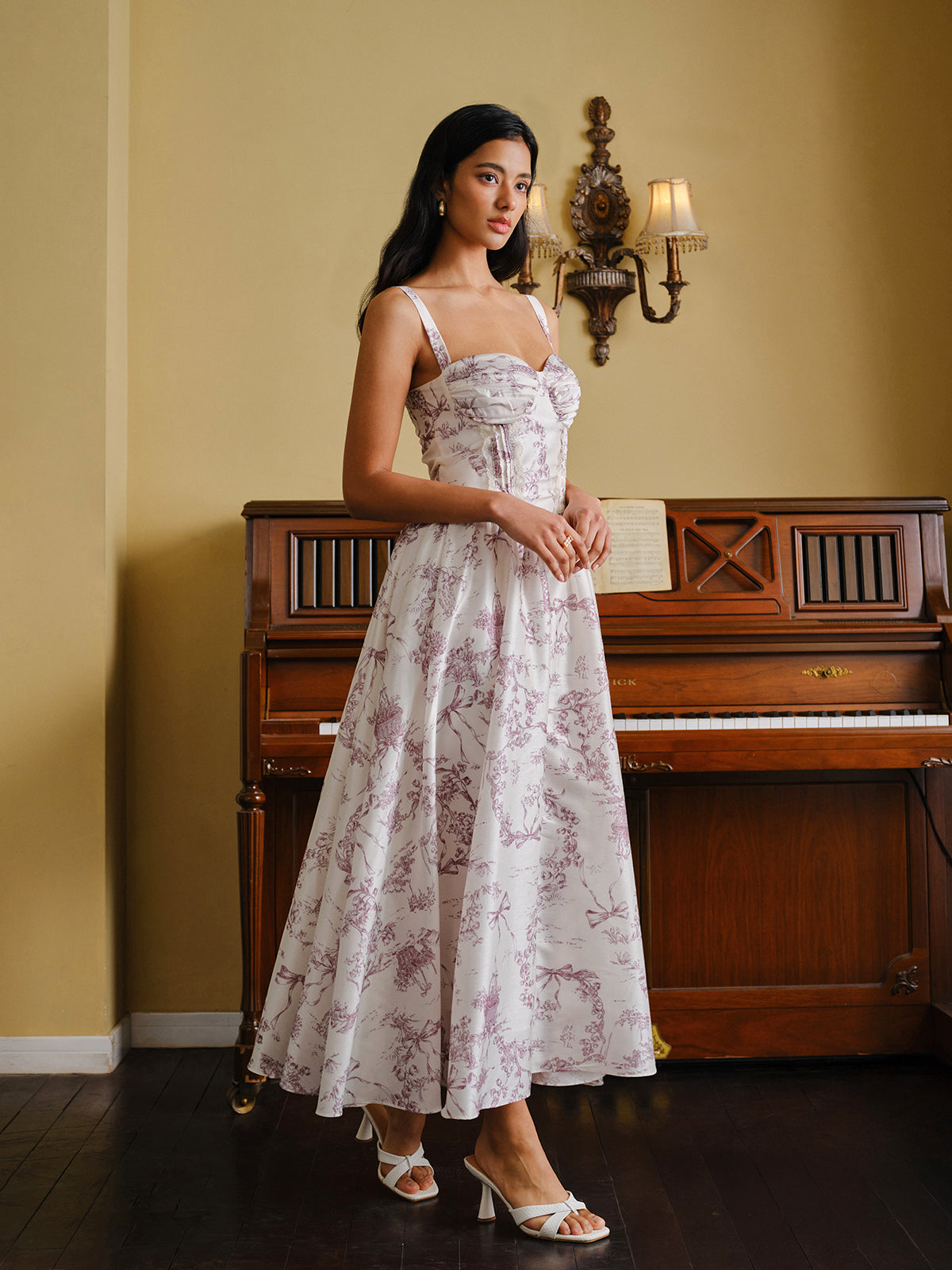 Luvik | Toile Print Korsettimekkoinen