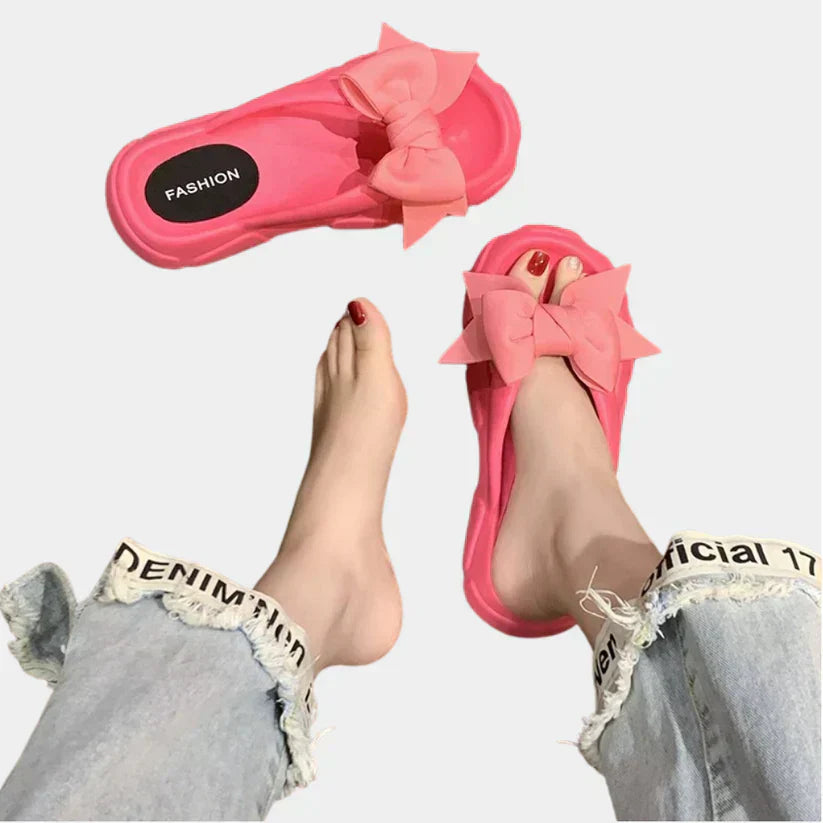 Luvik | Elegant women's shoe with laces as detail