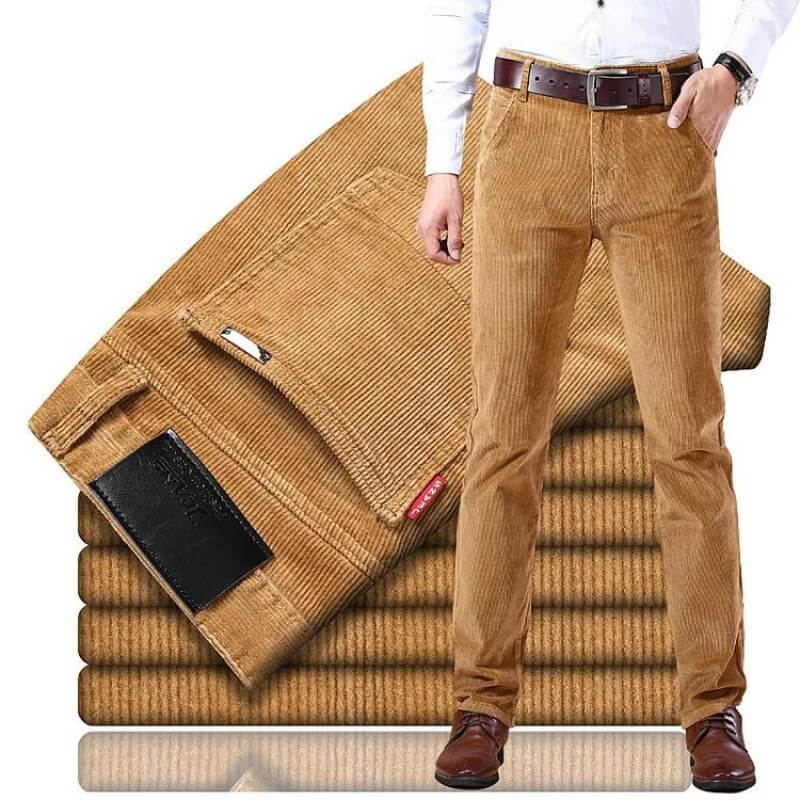 Luvik | Miesten Regular Fit Suorat Jalkapanssarifarkut