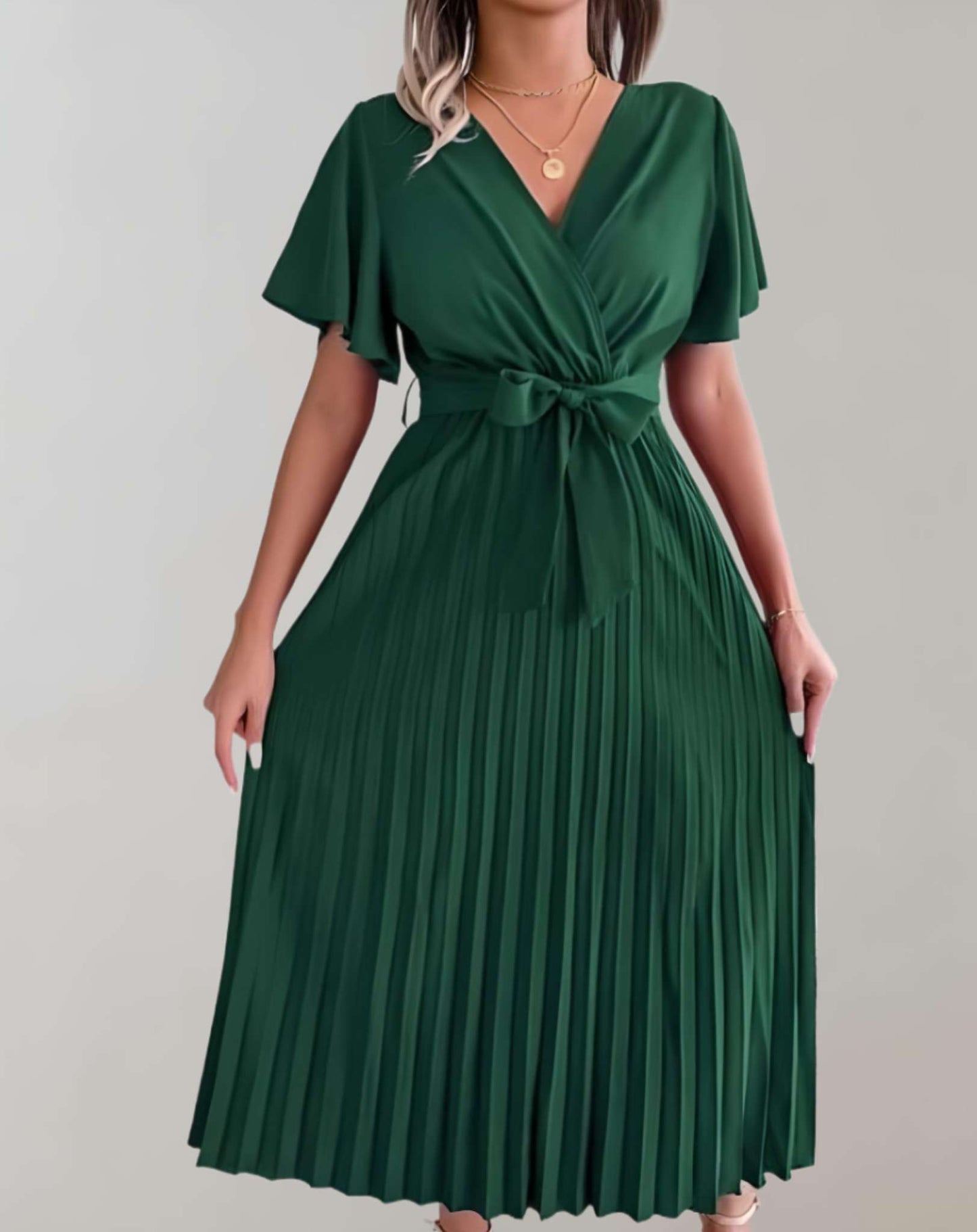 Luvik | Pleat dress with wide short sleeves and ribbon dress