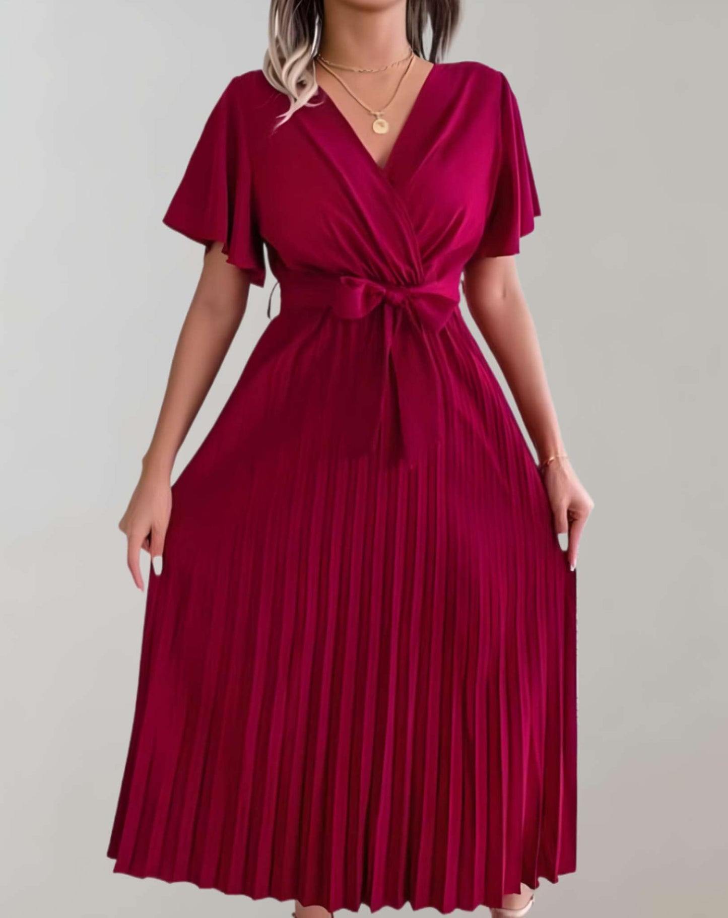 Luvik | Pleat dress with wide short sleeves and ribbon dress