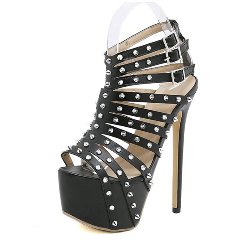 Luvik | Love Buzz Pump Sandaalit