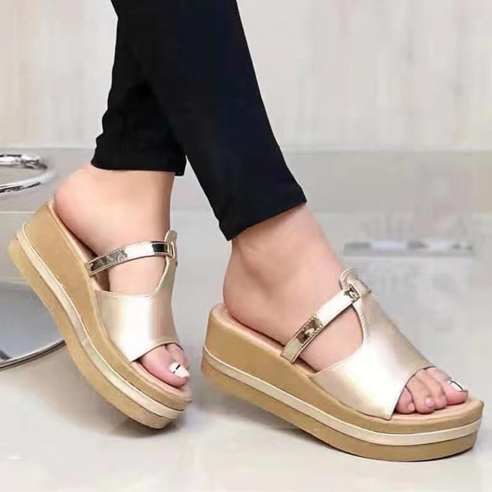 Luvik | T-Strap Plattformflipflops naisille