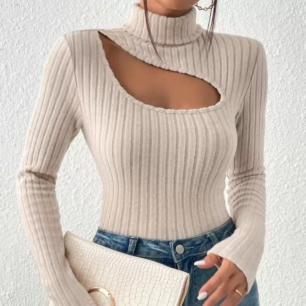 Luvik | Ribbed High Neck Sweater with Cut-Out - Elegance & Comfort