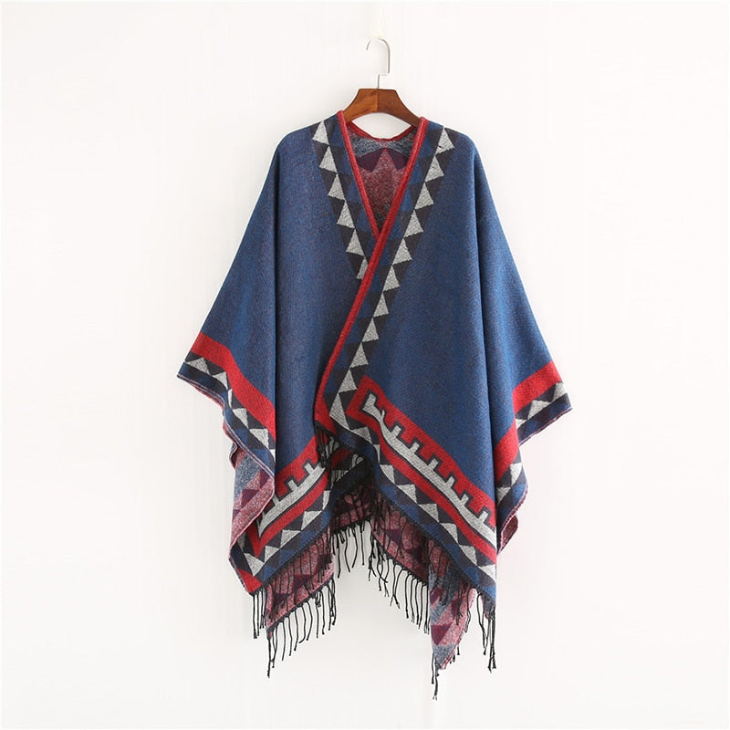Luvik | Ei Käänny Poncho