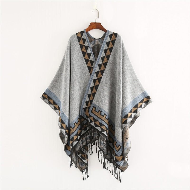 Luvik | Ei Käänny Poncho