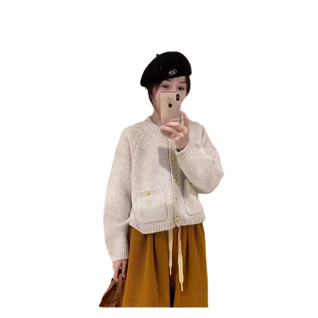 Luvik | Loose Cropped Sweater Coat – Lännen tyyli nuorekkaalla ilmeellä