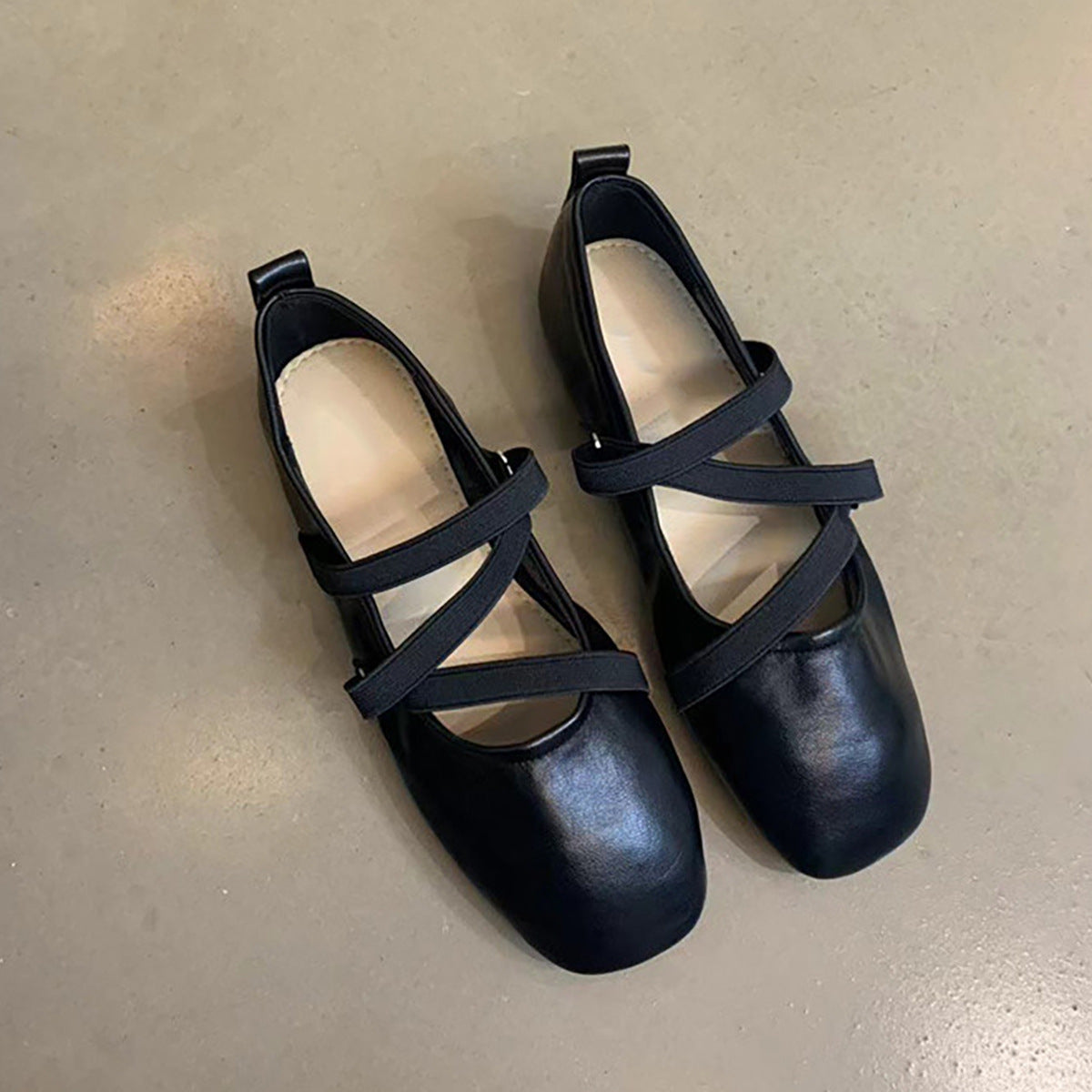 Naisten Ristihihna Ballerina Lattiat Luvik