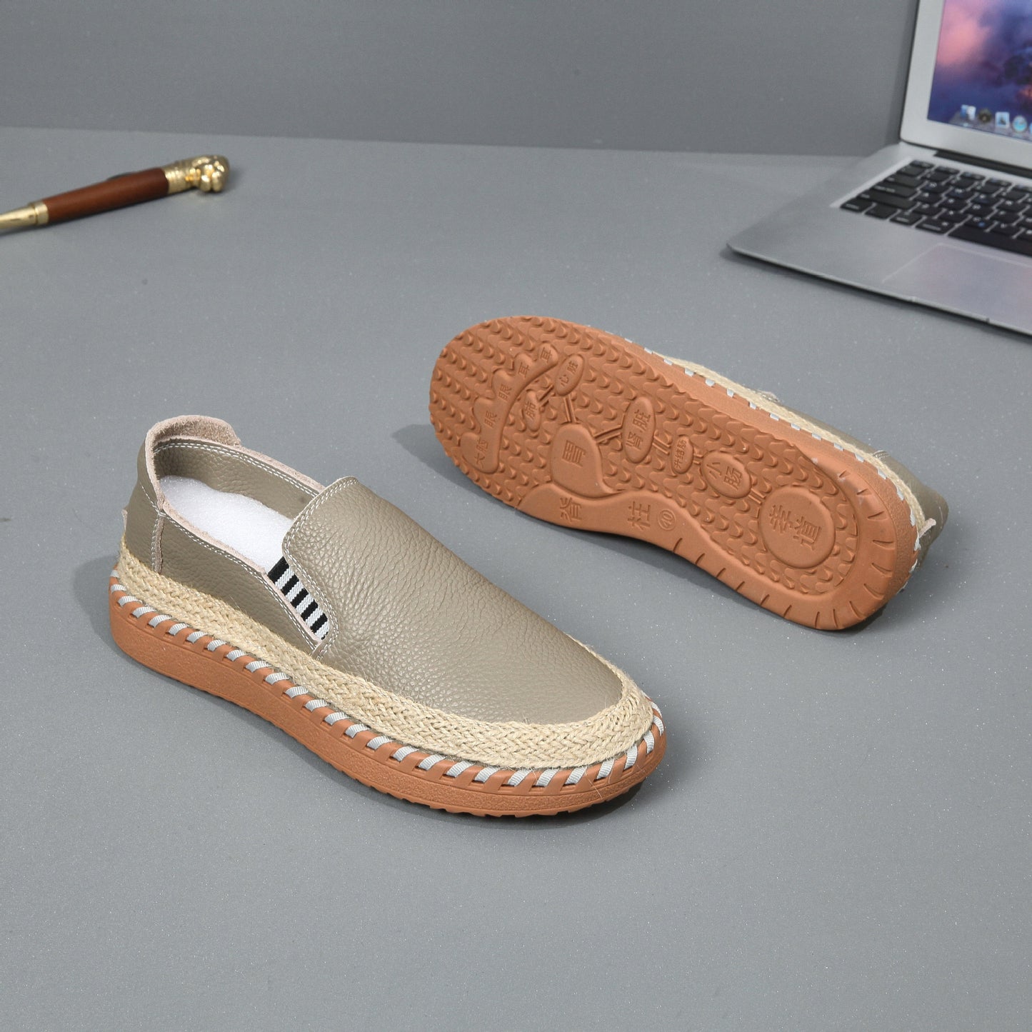 Femme Rennot Slip-On Espadrilles Luvik