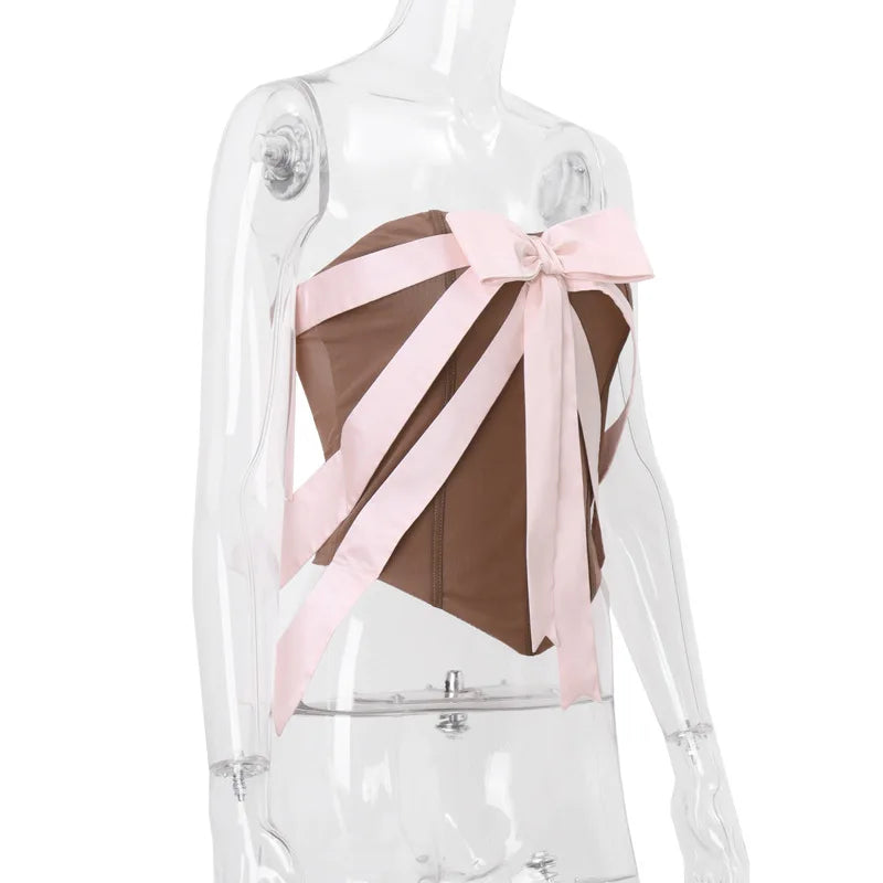 Luvik | Ei voi ansaita rakkautta Bustier