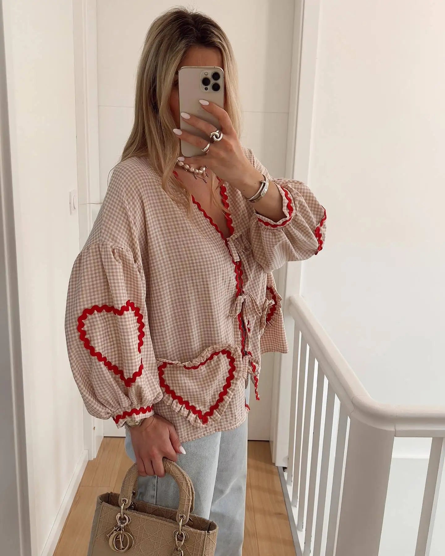 Luvik | Loose Heart Bags V-pääntie Paidat