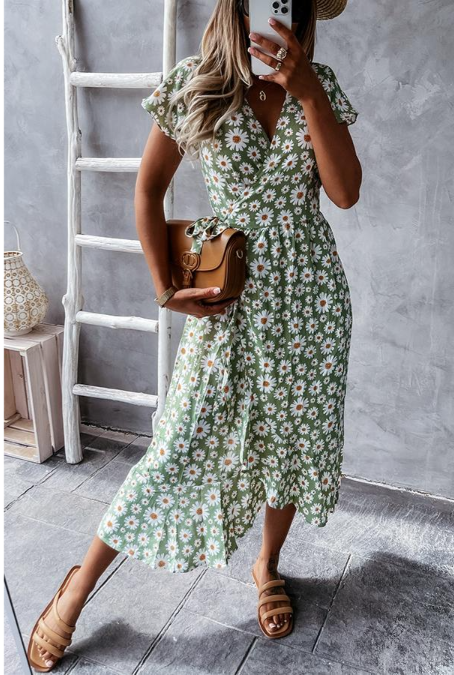 Luvik | Adored By You Floral Midi Mekko kukkasin