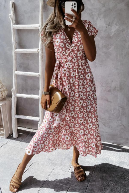 Luvik | Adored By You Floral Midi Mekko kukkasin