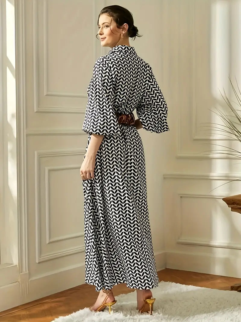 Luvik | – Elegant maksimekko nappilista edessä