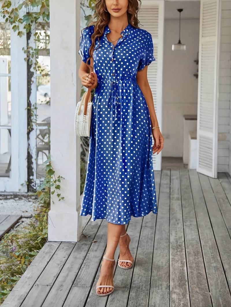 Luvik | a-line dress, jossa on pilkkupainatus ja v-aukkoinen