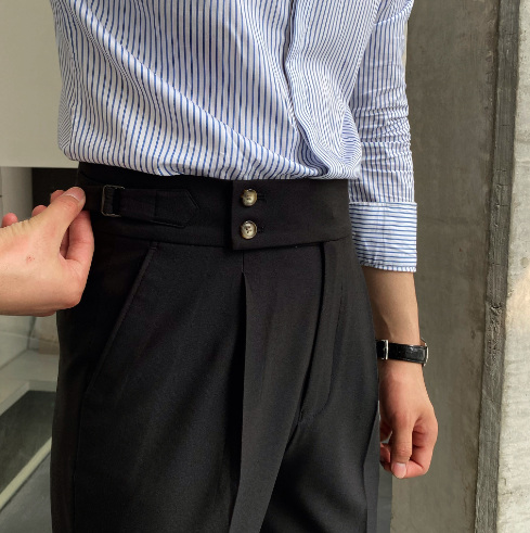 Luvik | pleated pants with belt straps