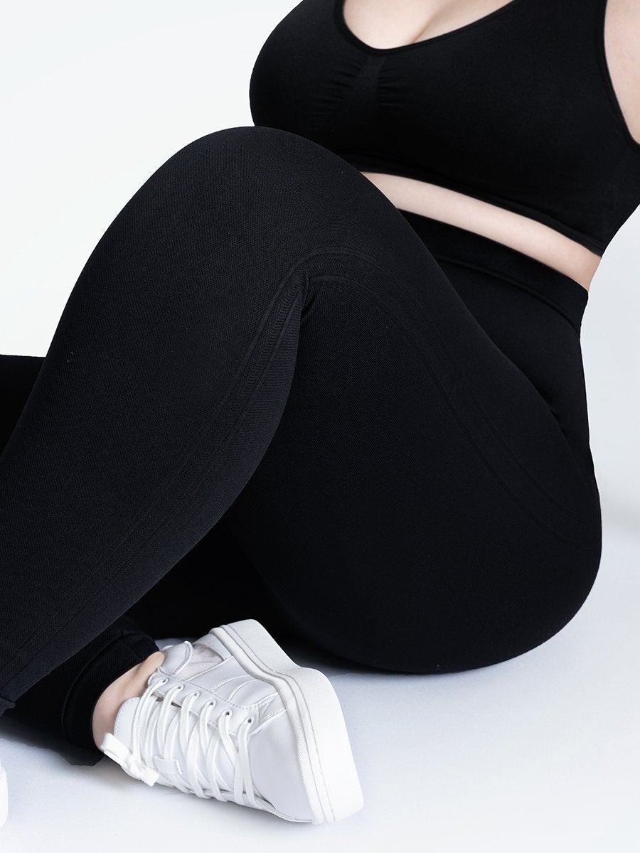 Luvik | Muotoilevat Leggingsit