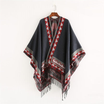 Luvik | Ei Käänny Poncho