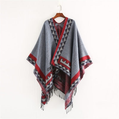 Luvik | Ei Käänny Poncho
