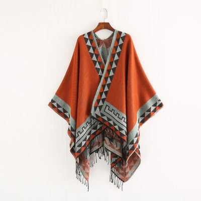 Luvik | Ei Käänny Poncho