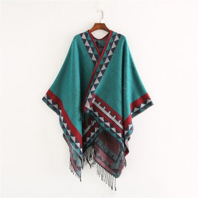 Luvik | Ei Käänny Poncho