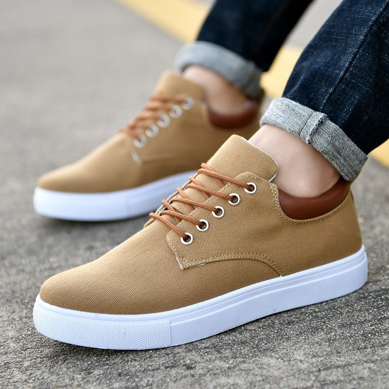 Luvik | Rentouttavat Sneakers
