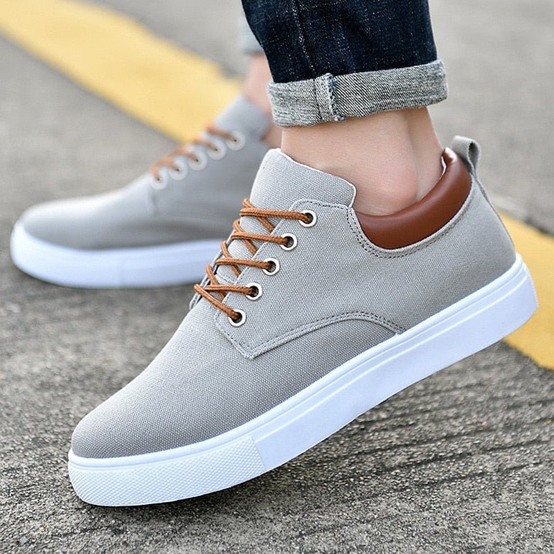 Luvik | Rentouttavat Sneakers