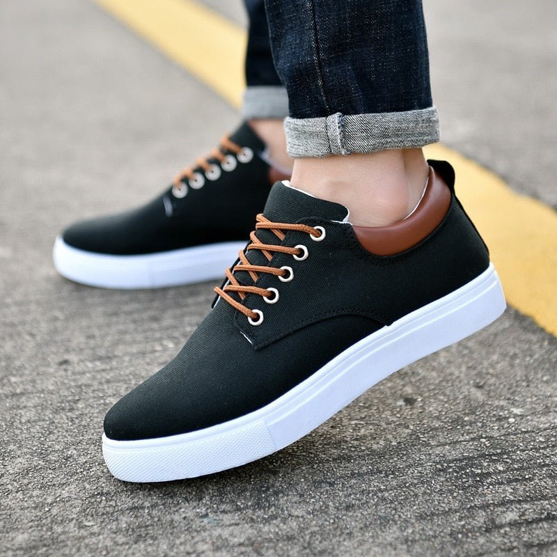 Luvik | Rentouttavat Sneakers