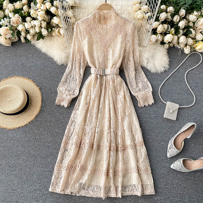 Luvik | Elegantly shaped medium-sized fairy skirt with empty lace fronts and a small standing collar