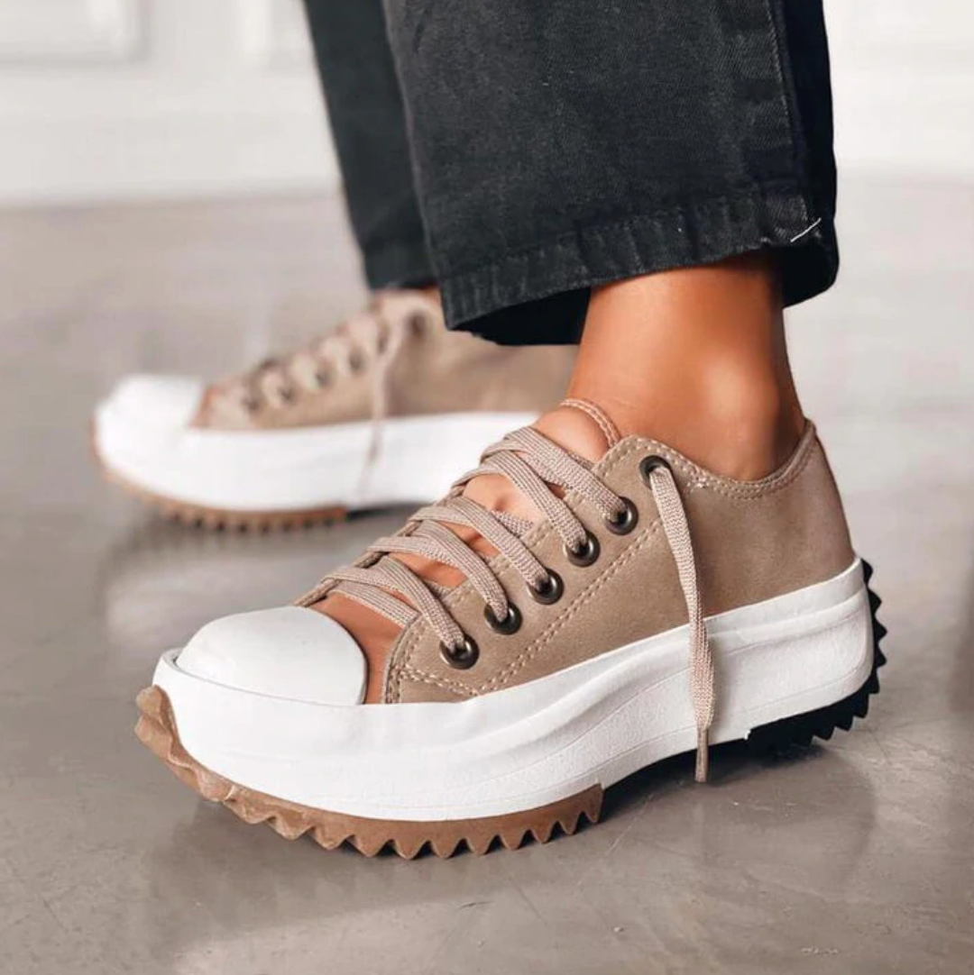 Luvik | Korotettu Thouram Sneaker - Tyylikäs mukavuus joka askeleelle
