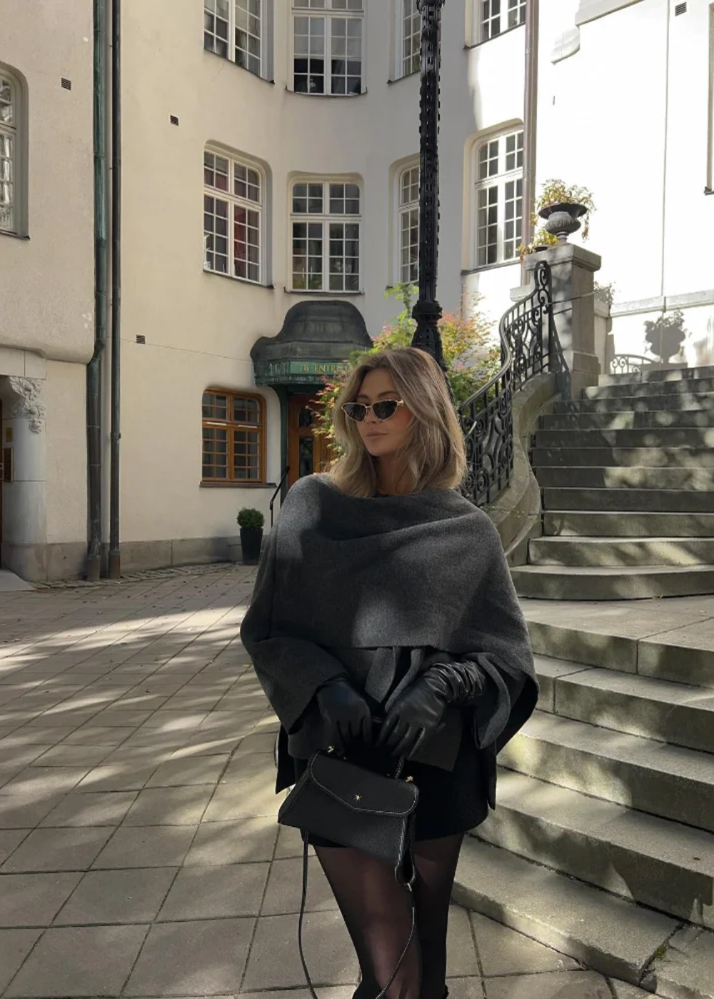 Luvik | Luxe Viittatakki
