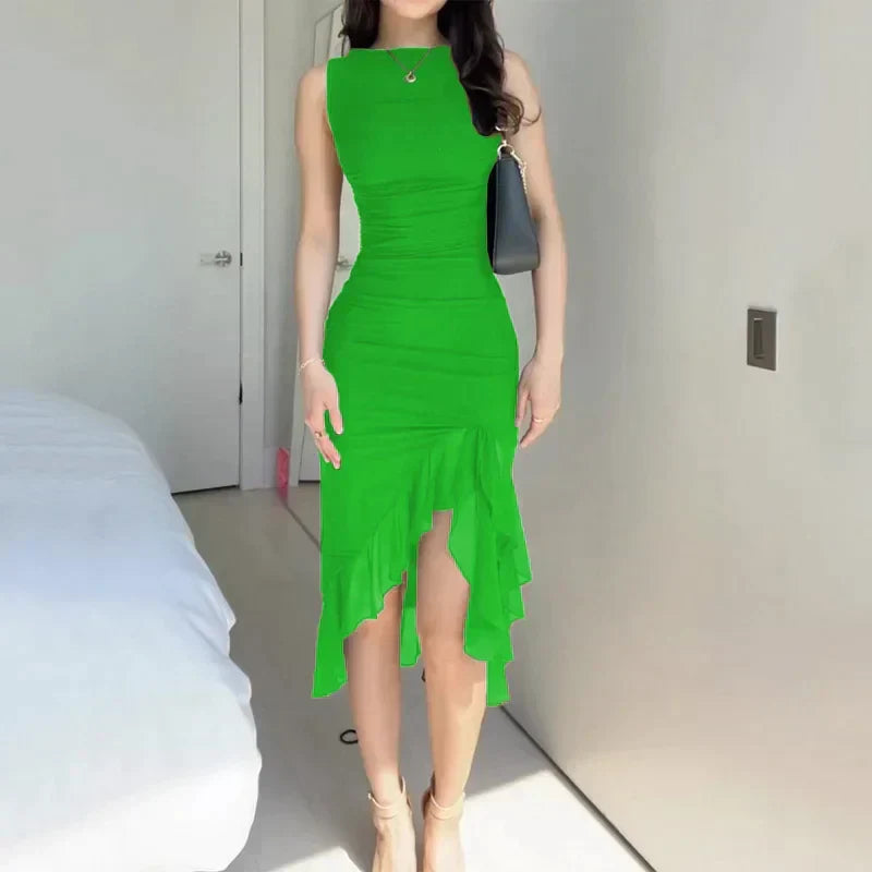 Luvik | Pleated Backless Dress