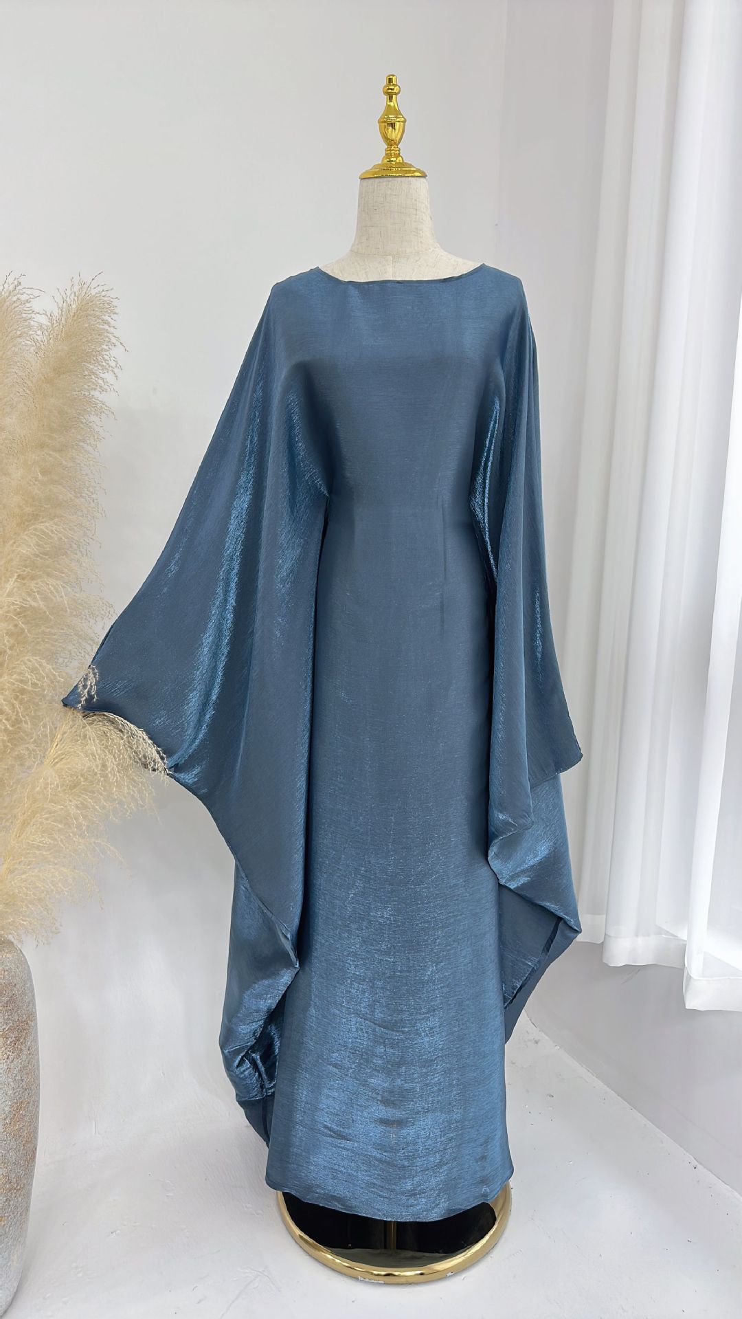 Luvik | Elegantti Juhlamekko Robe LR770