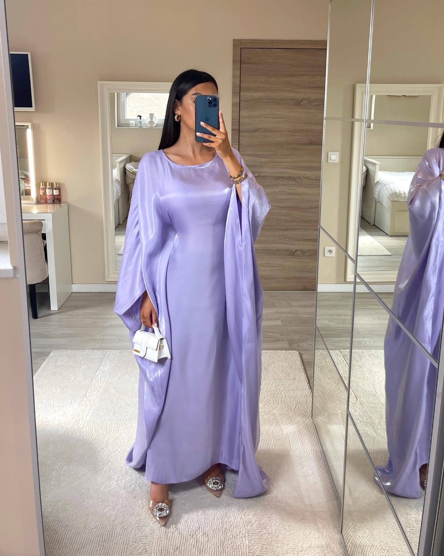 Luvik | Elegantti Juhlamekko Robe LR770